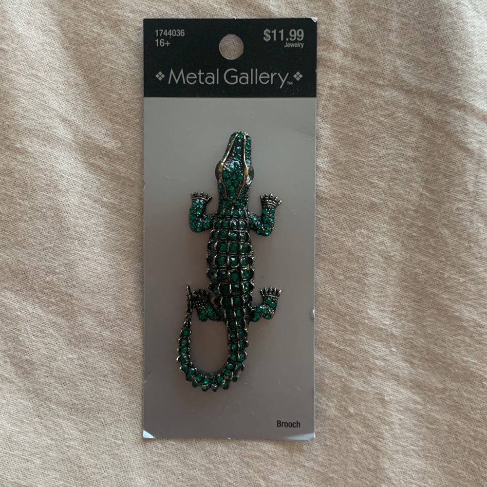 Alligator Rhinestone Brooch